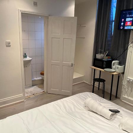 Y2 Guest House Londres Exterior foto